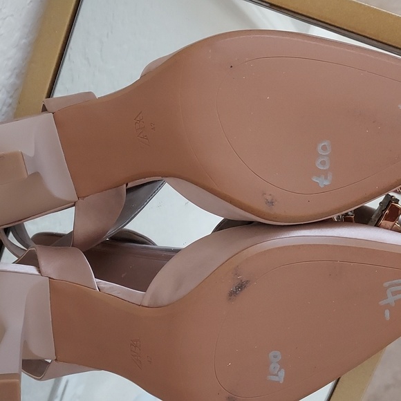 ZARA SZ 42 HEELS - Picture 3 of 7